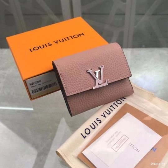 CAPUCINES VUITTON XS WALLET LOUIS 0710